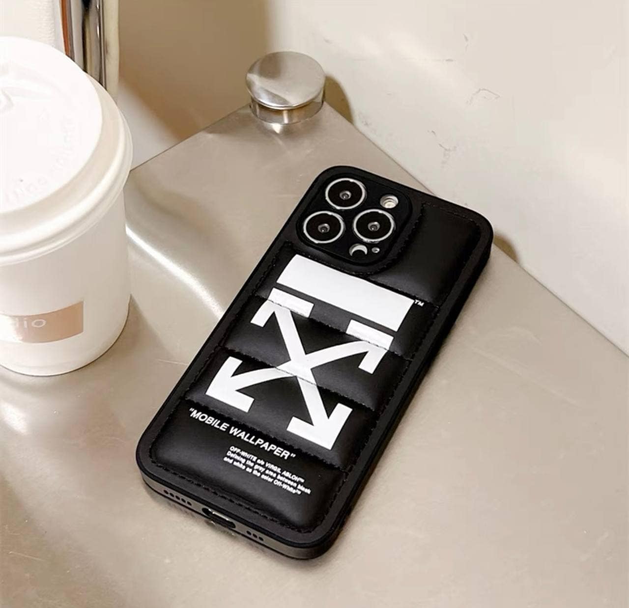 کاور پافر اف وایت OFF WHITE آیفون - Image 2